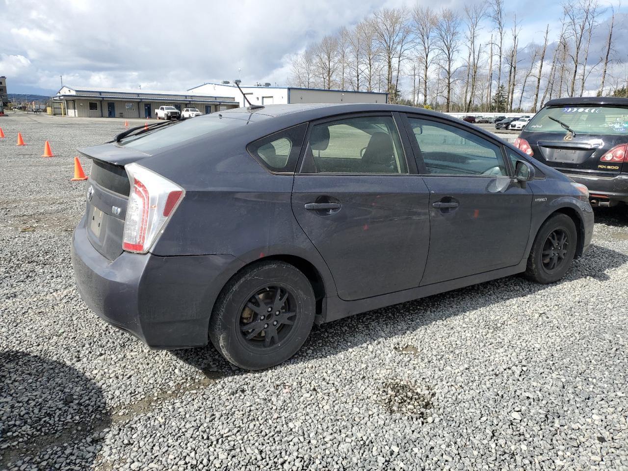 2012 Toyota Prius - Image 3