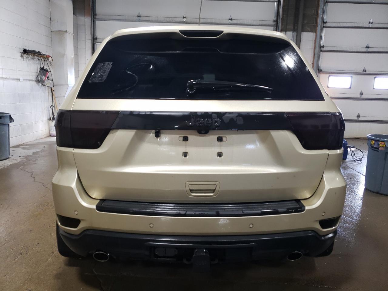 2011 Jeep Grand Cherokee - Image 6