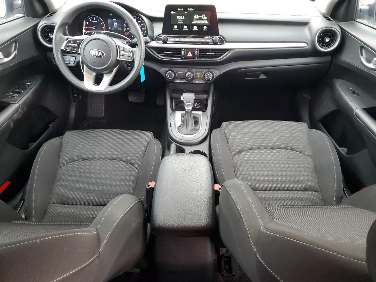2021 Kia Forte - Image 8