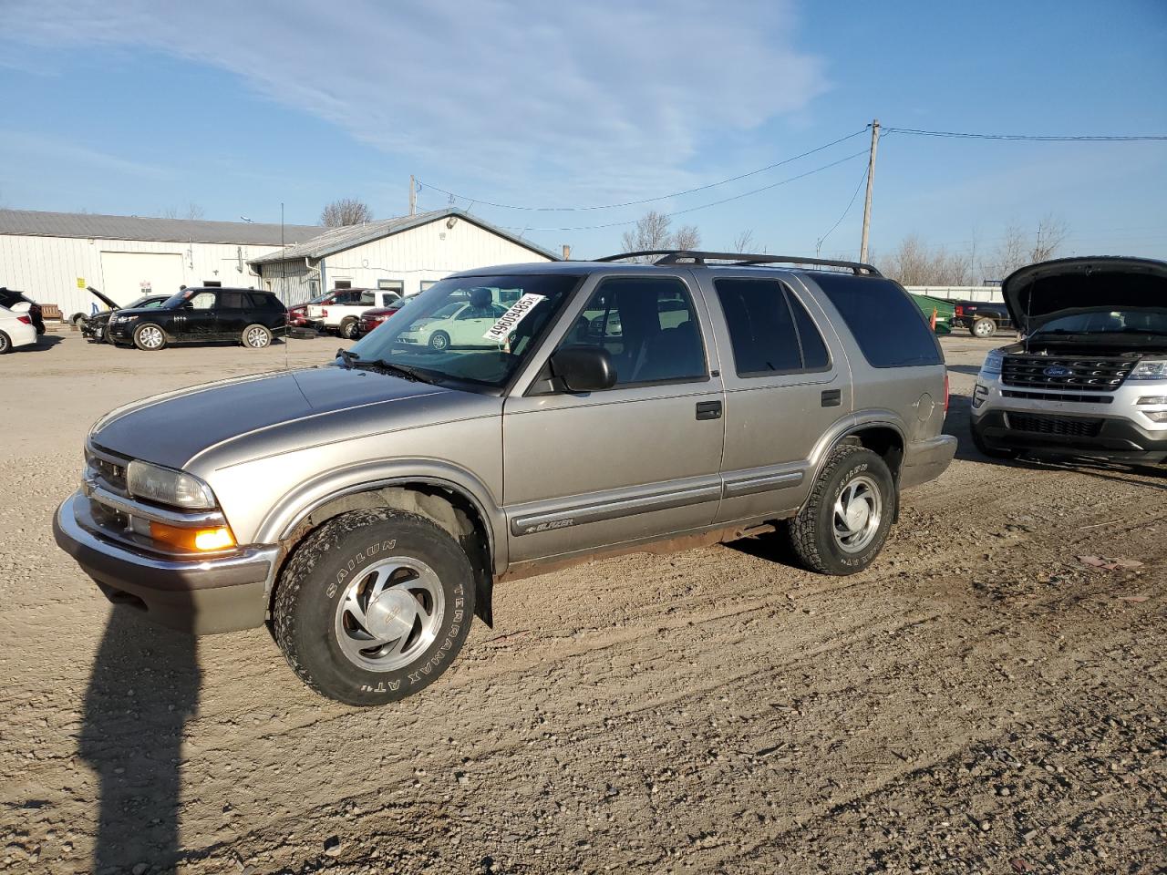 2001 Chevrolet Blazer на продаже в Pekin, IL - Minor Dent/Scratches