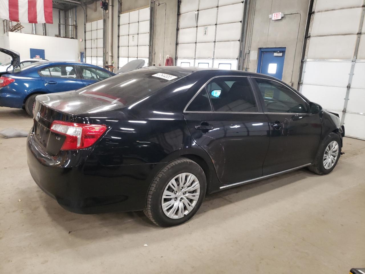 2013 Toyota Camry - Image 3