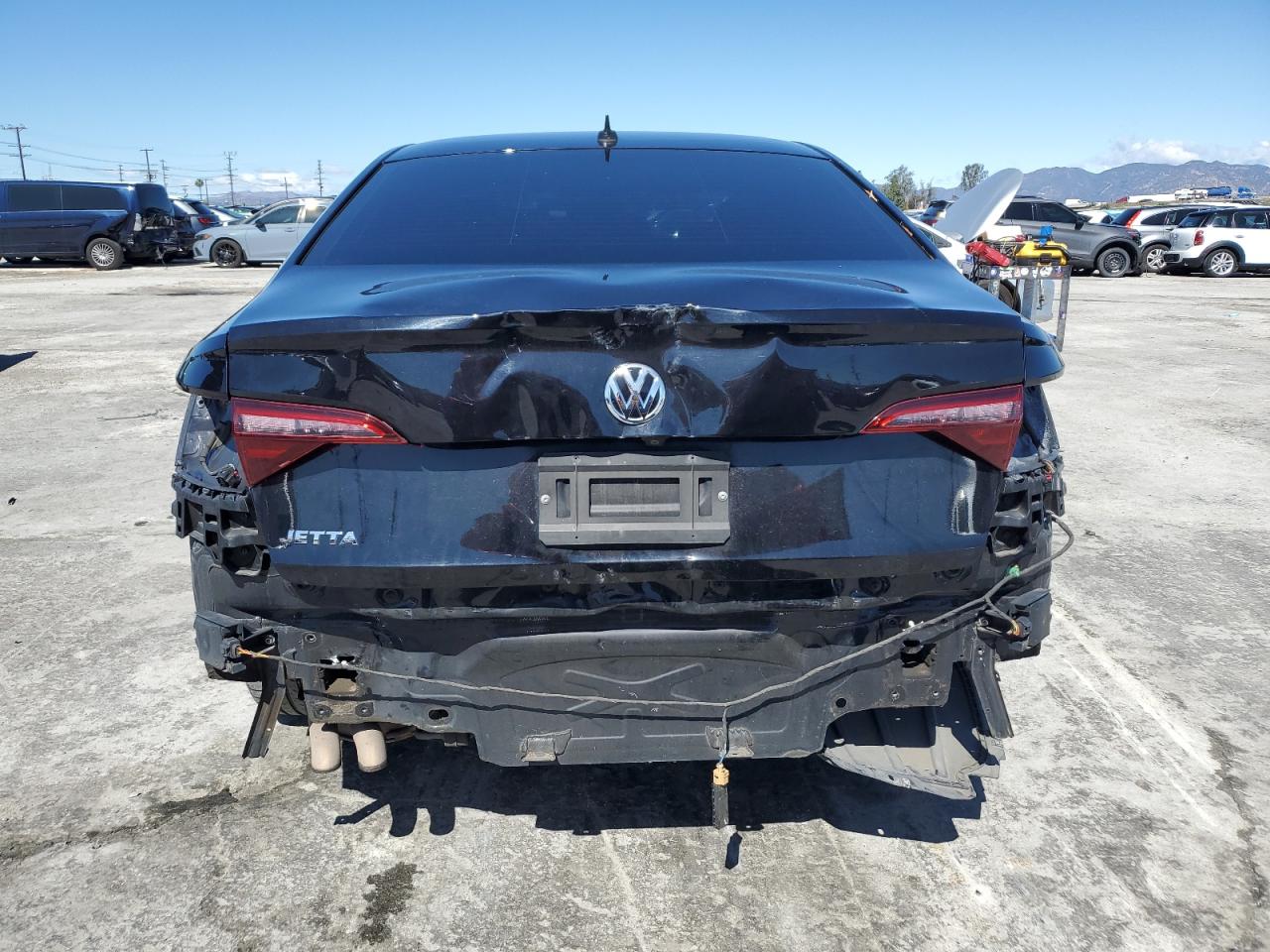 2019 Volkswagen Jetta - Image 6
