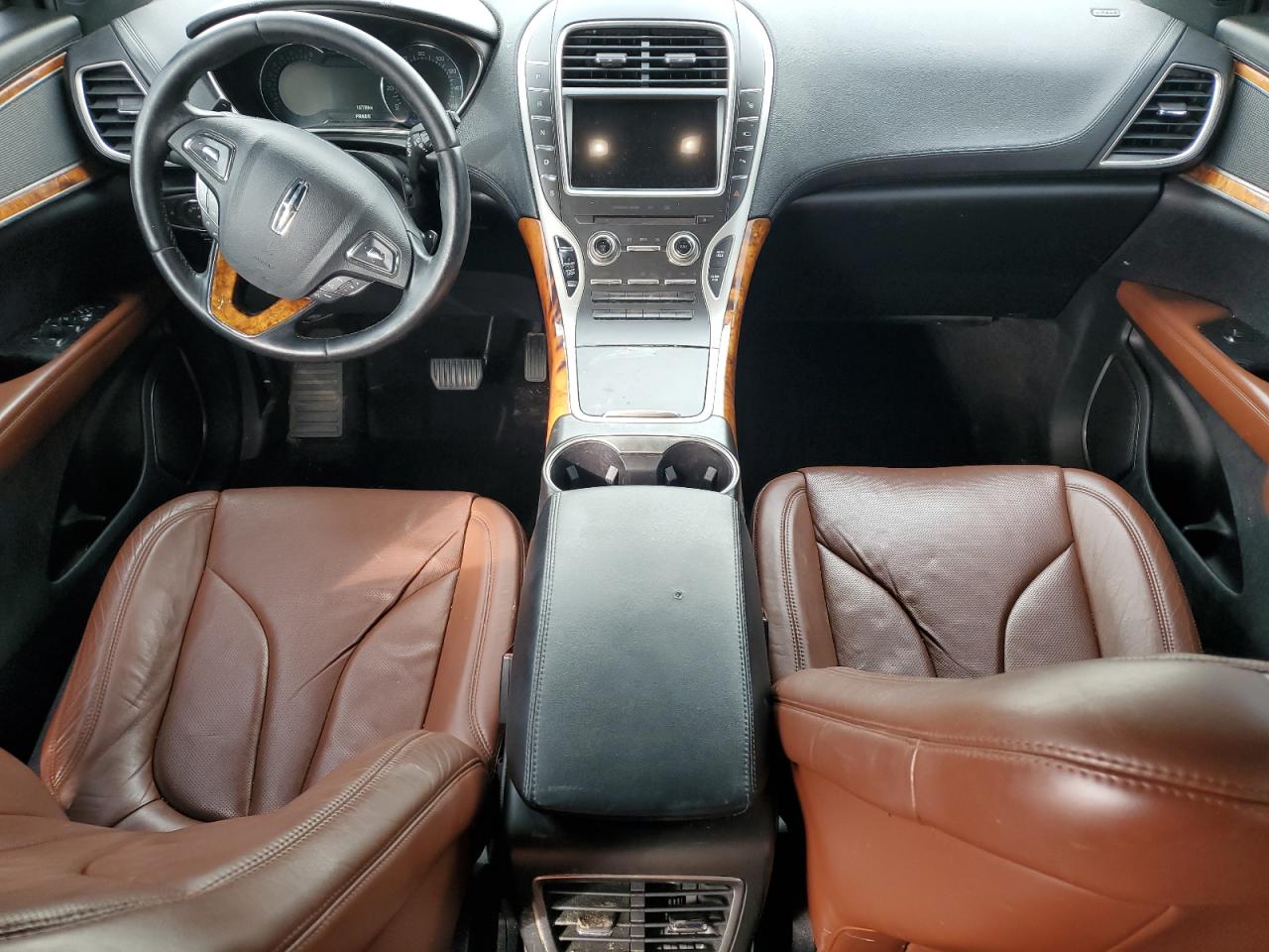 2016 Lincoln MKX - Image 8
