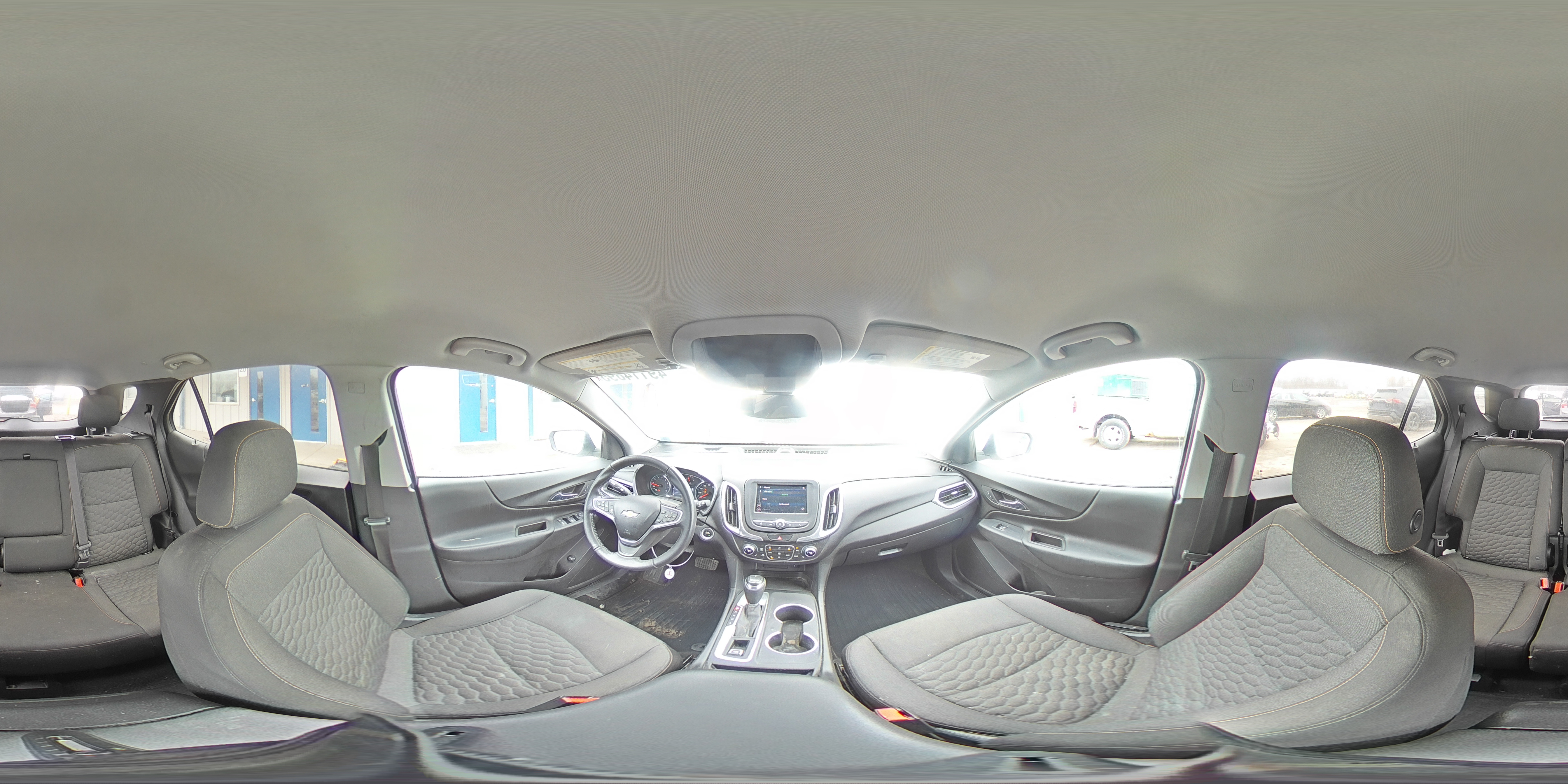 2020 Chevrolet Equinox - Image 15