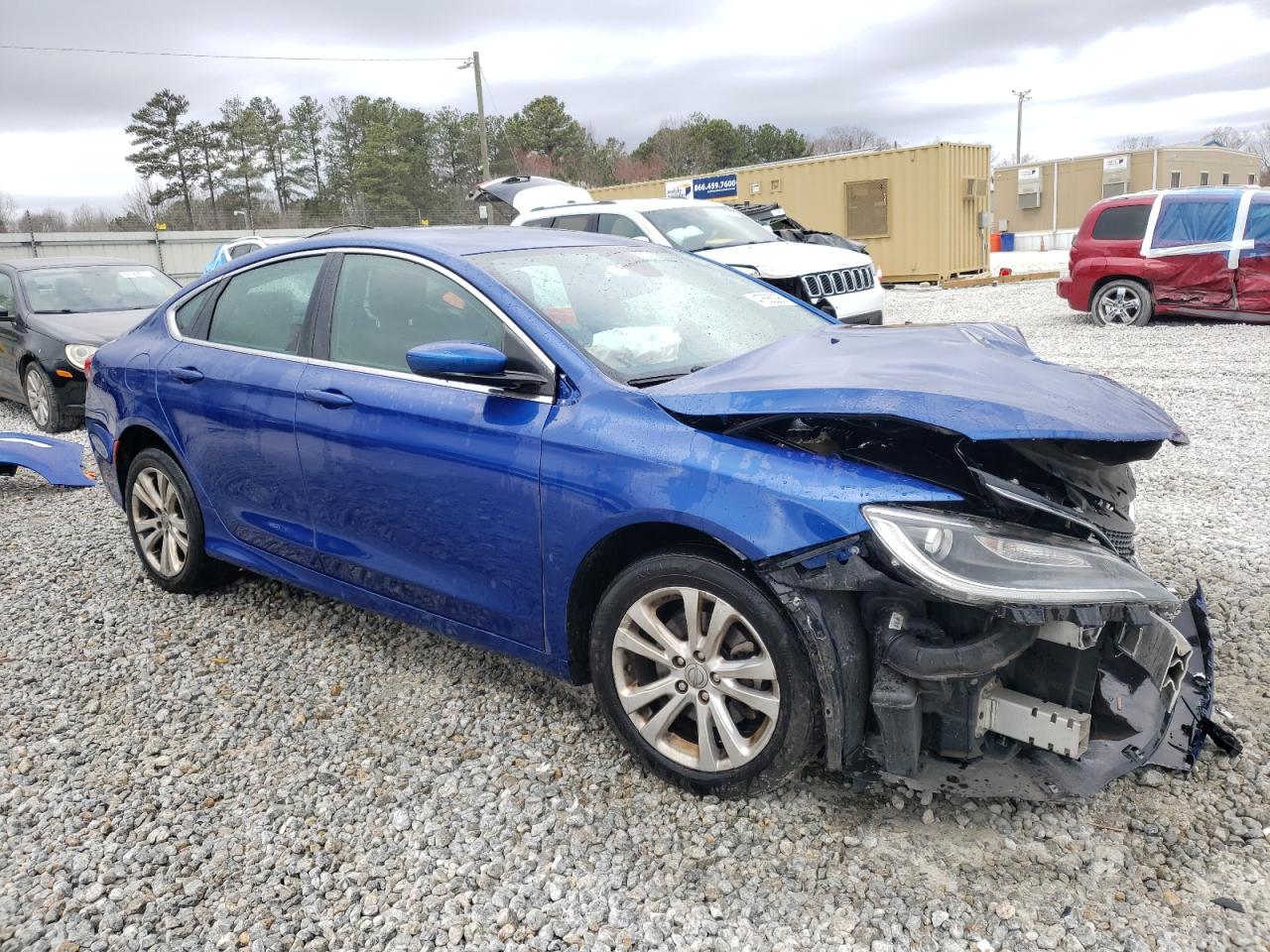 2015 Chrysler 200 - Image 4