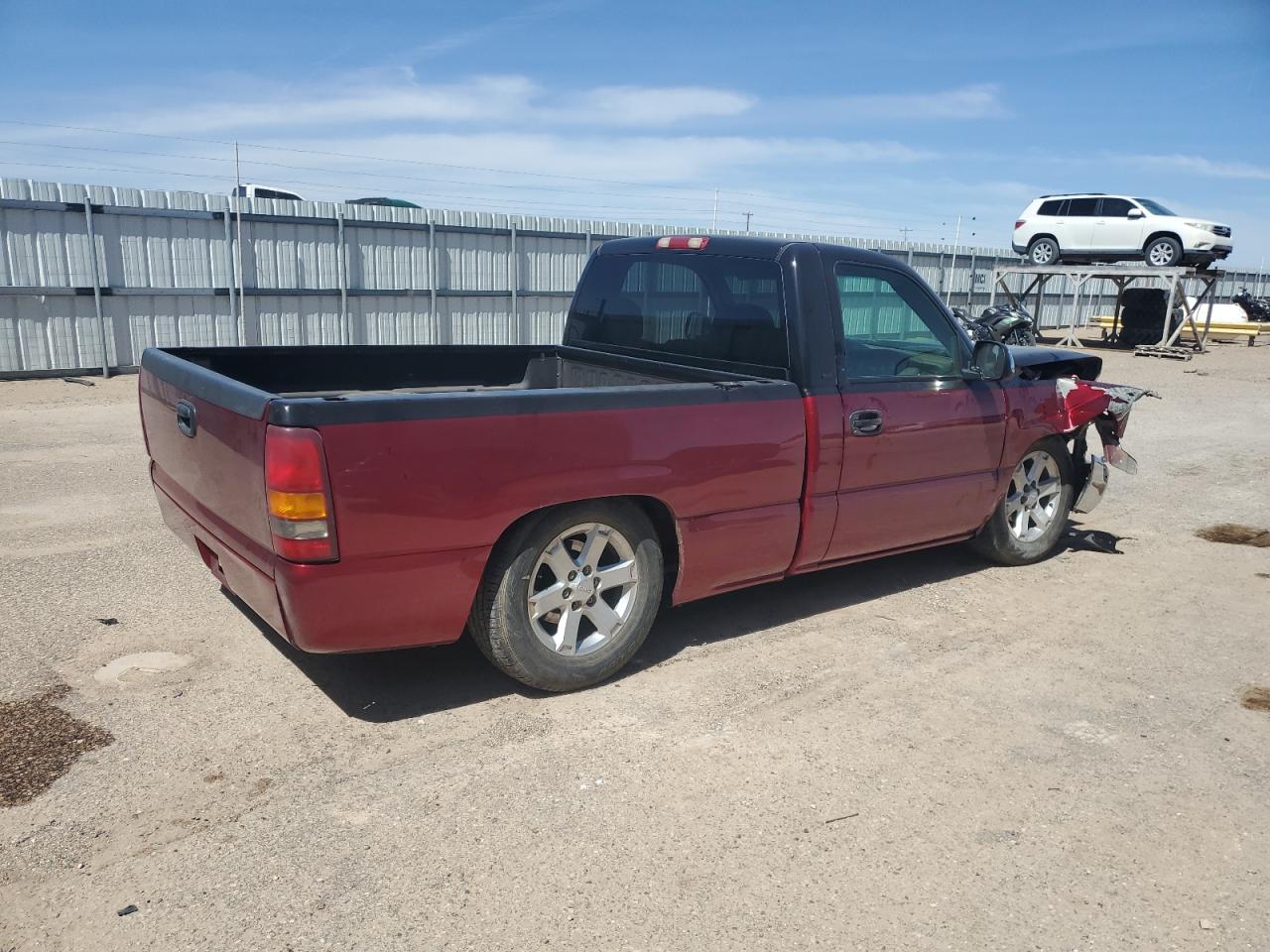 2002 GMC Sierra - Image 3