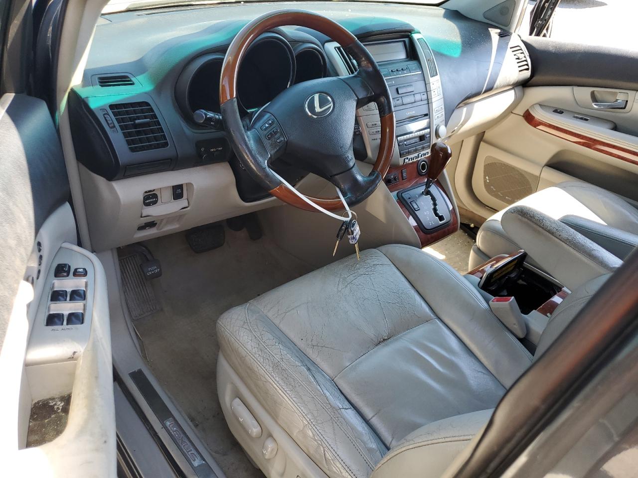 2004 Lexus RX - Image 8