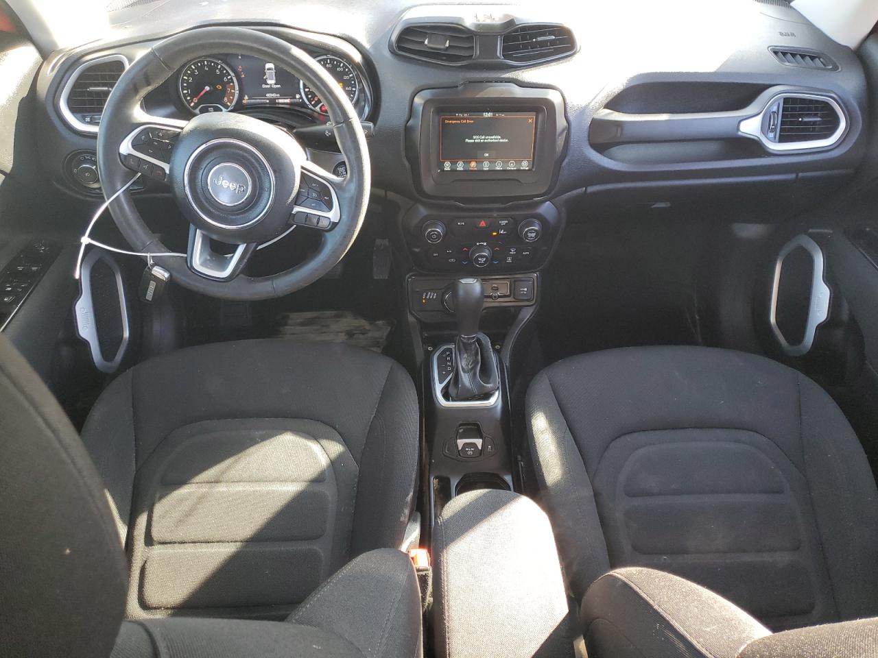 2021 Jeep Renegade - Image 8
