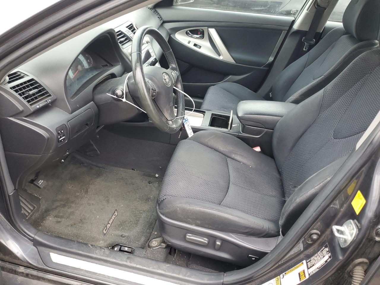 2011 Toyota Camry - Image 7