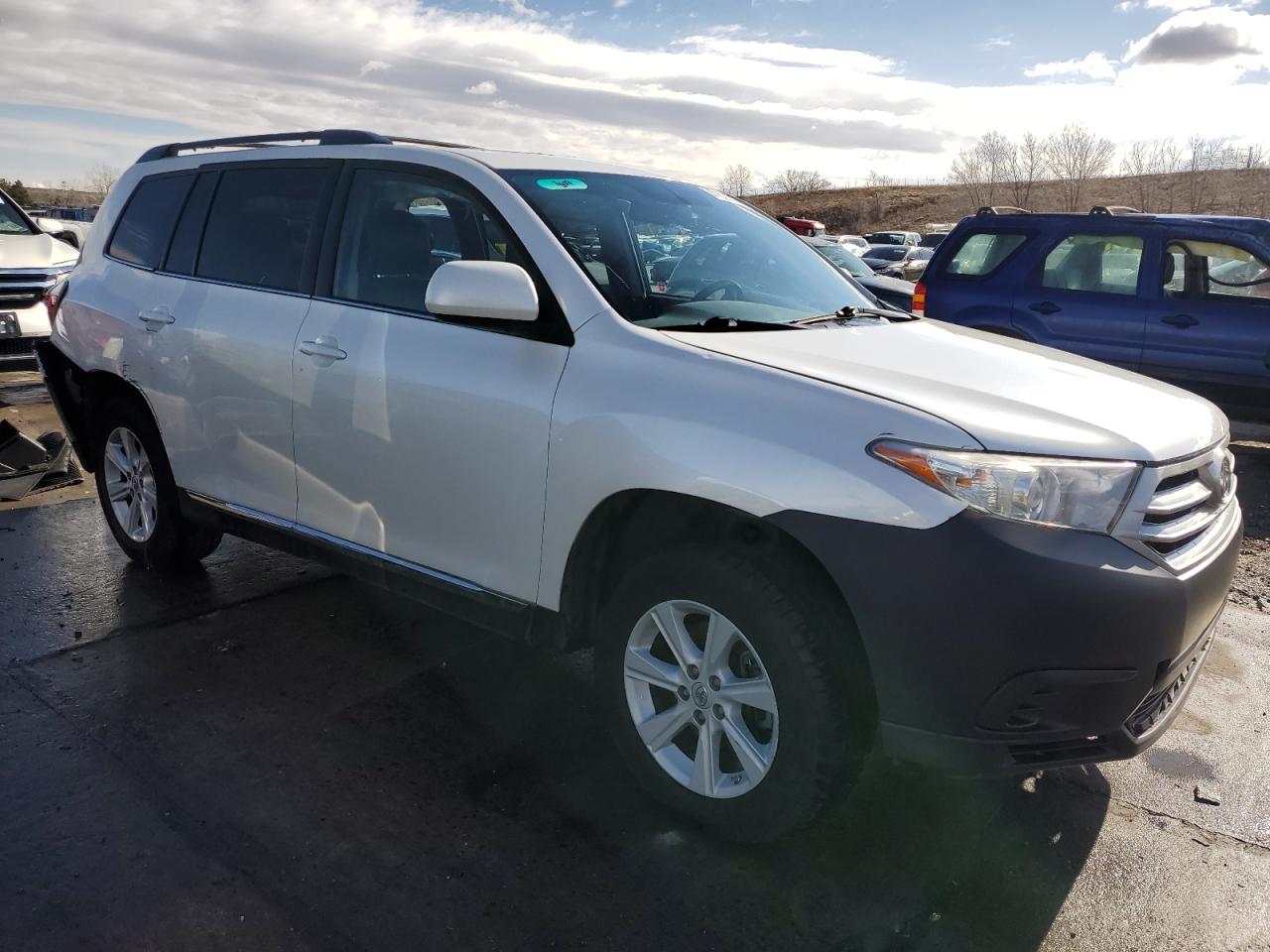 2013 Toyota Highlander - Image 4