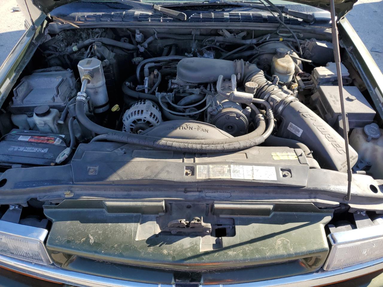 2001 Chevrolet Blazer - Image 12