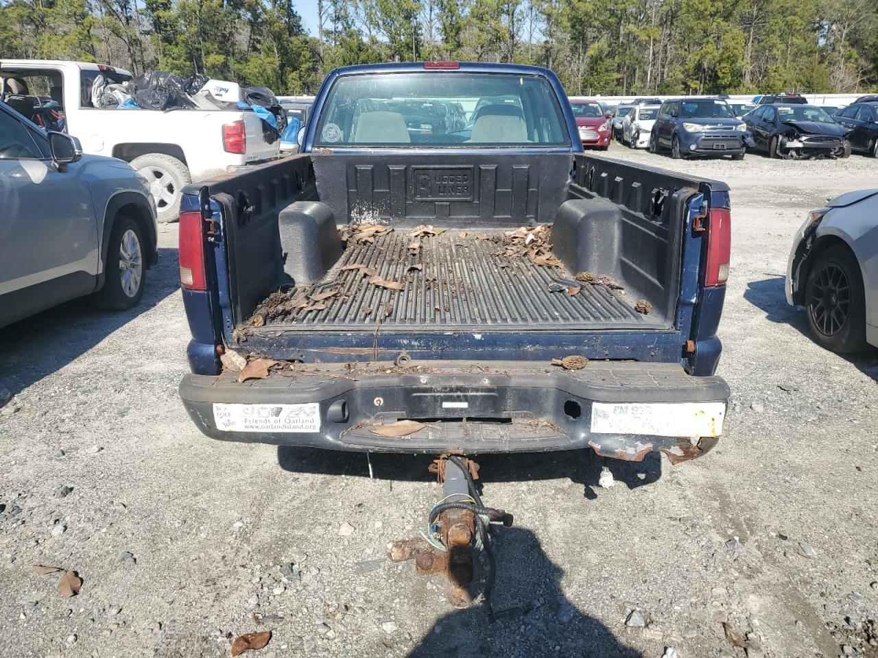 2002 Chevrolet S-10 Pickup - Image 6