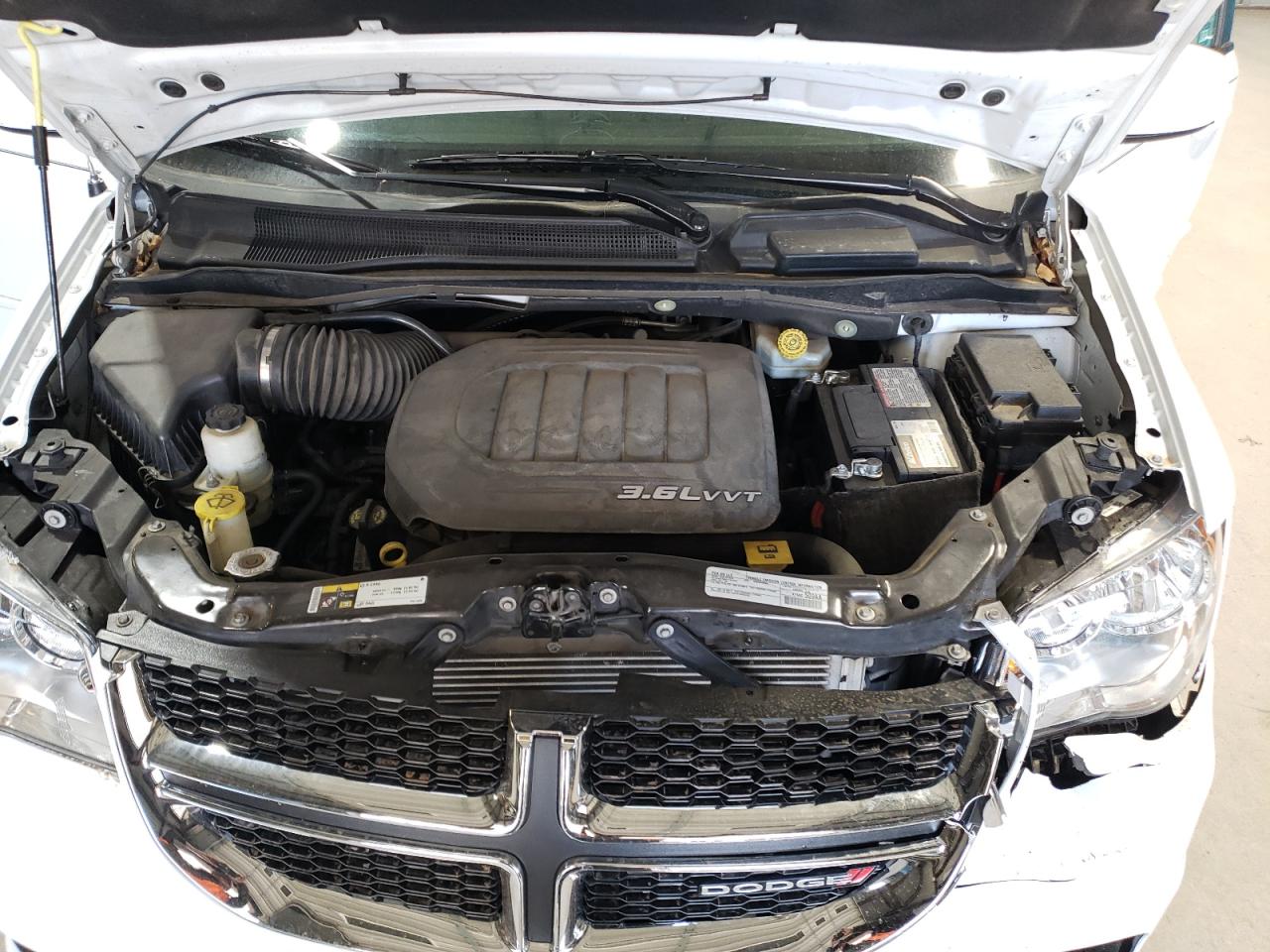 2016 Dodge Caravan - Image 13