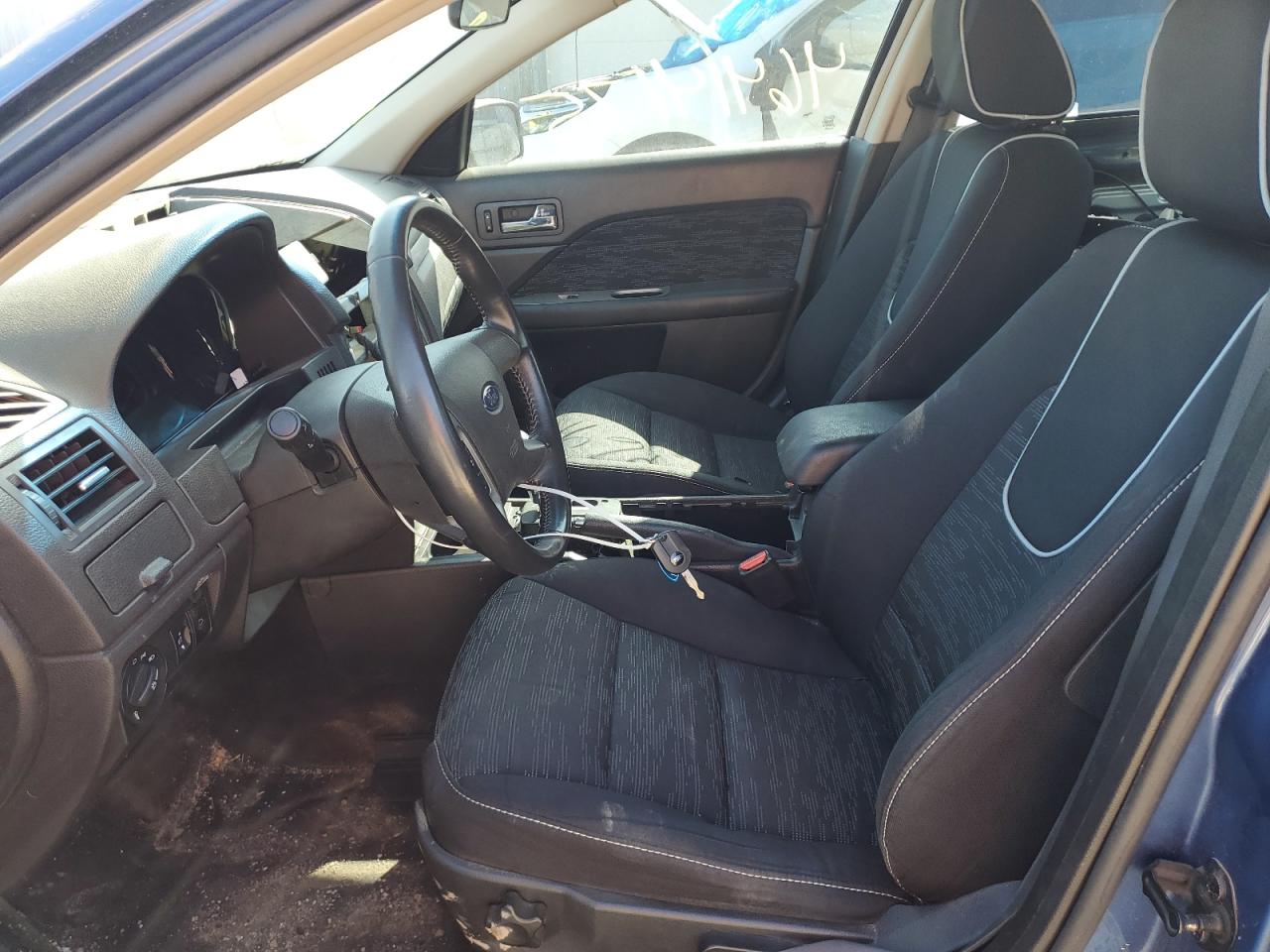 2010 Ford Fusion - Image 7