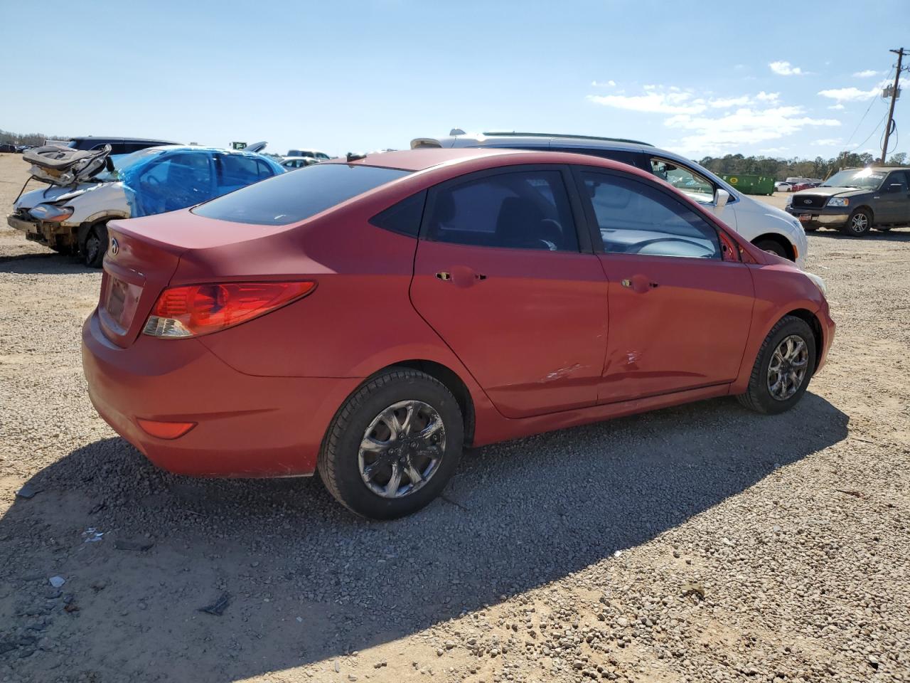 2014 Hyundai Accent - Image 3