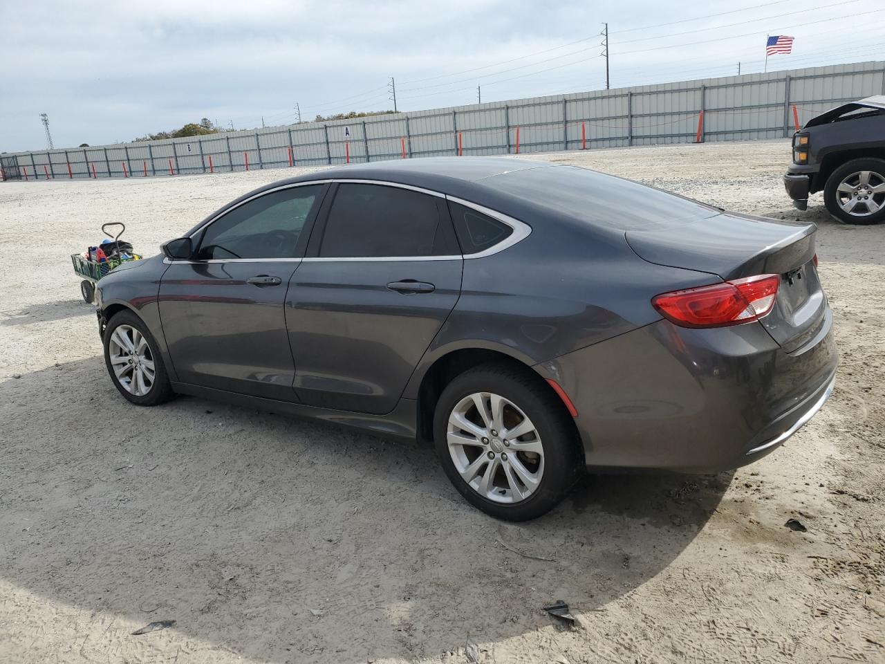 2016 Chrysler 200 - Image 2