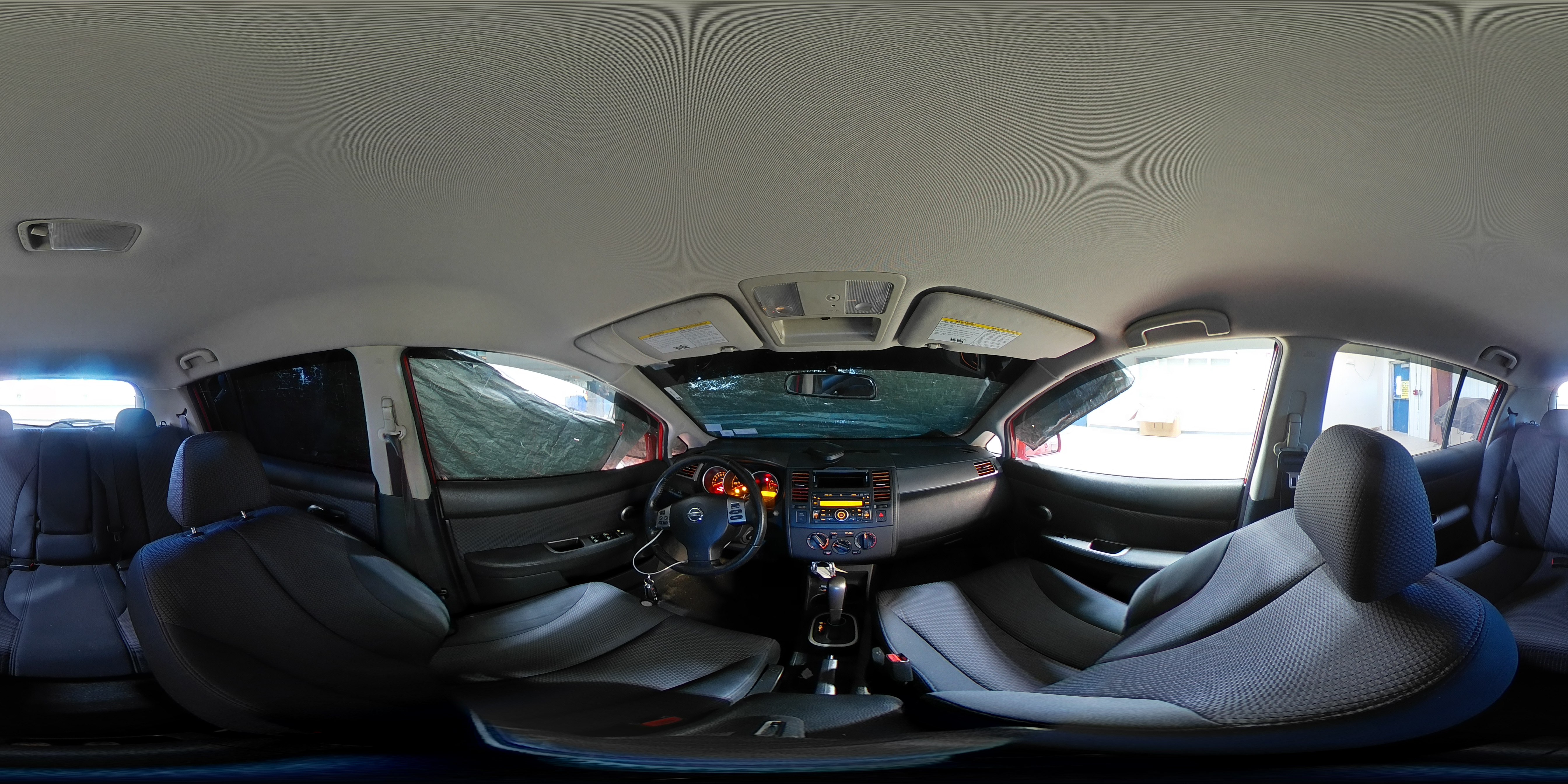 2009 Nissan Versa - Image 13