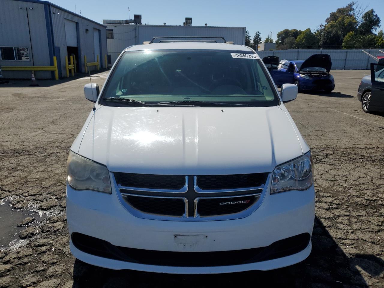 2014 Dodge Caravan - Image 5