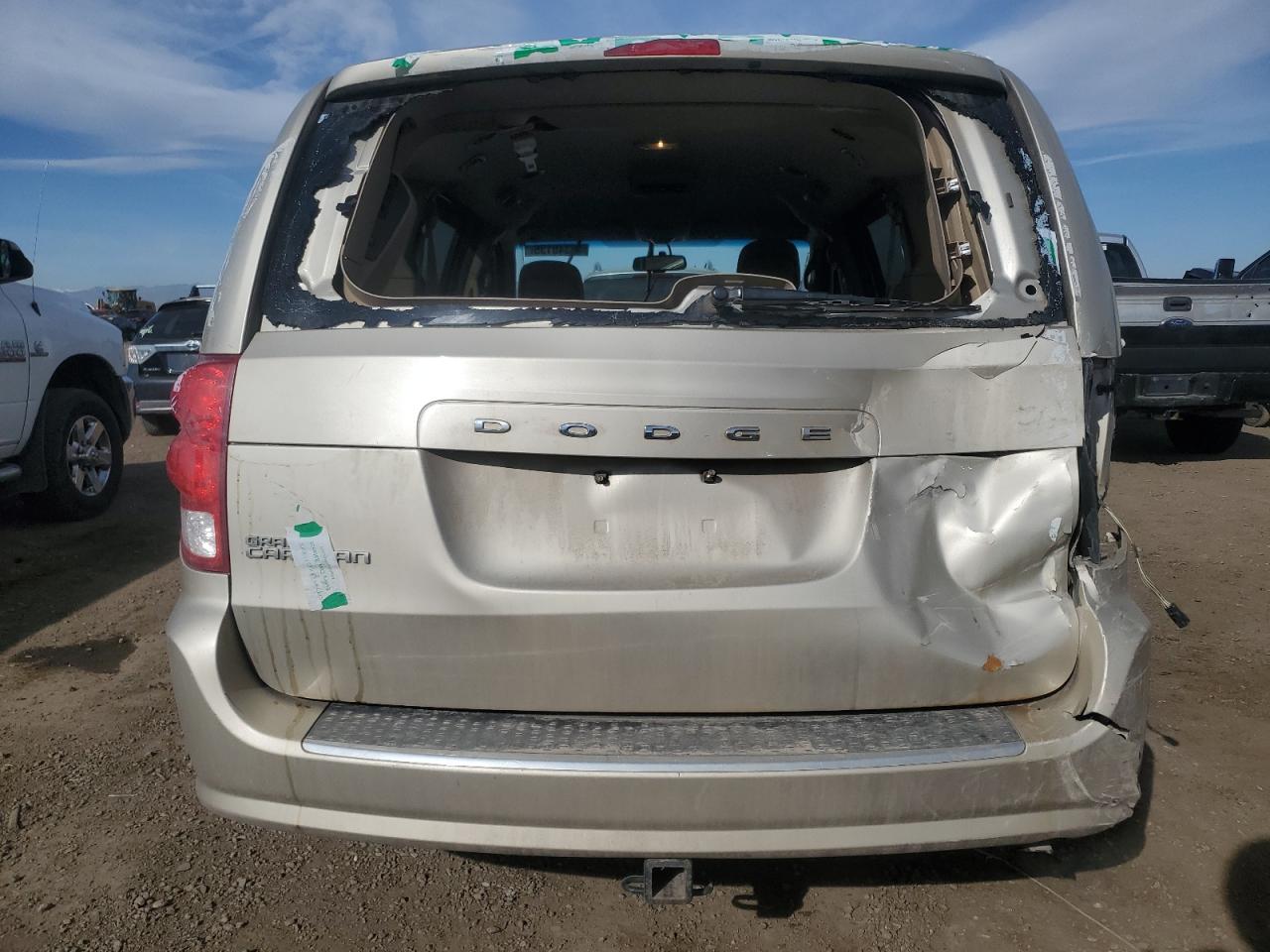 2013 Dodge Caravan - Image 6