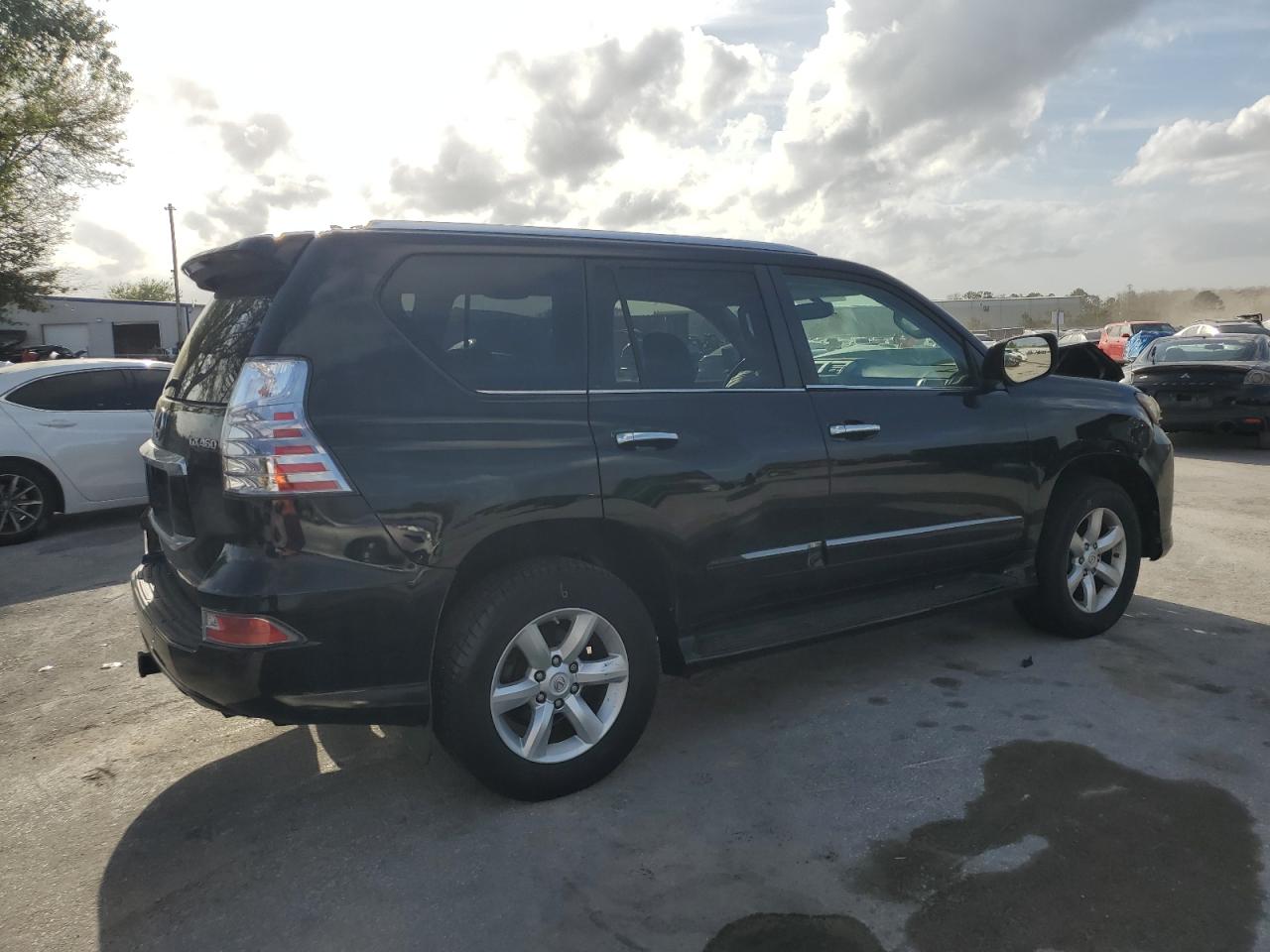 2015 Lexus GX - Image 3