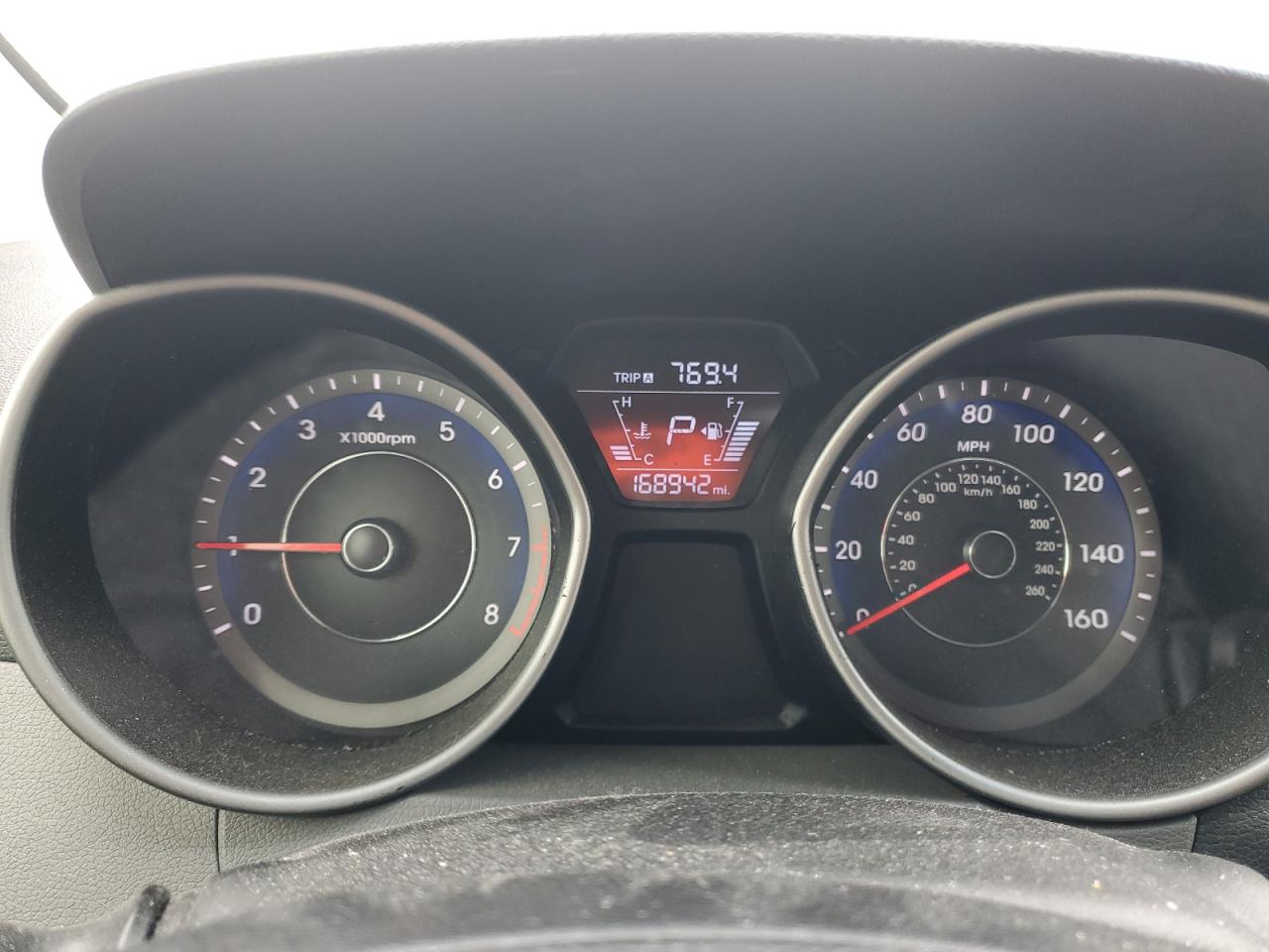 2014 Hyundai Elantra - Image 9