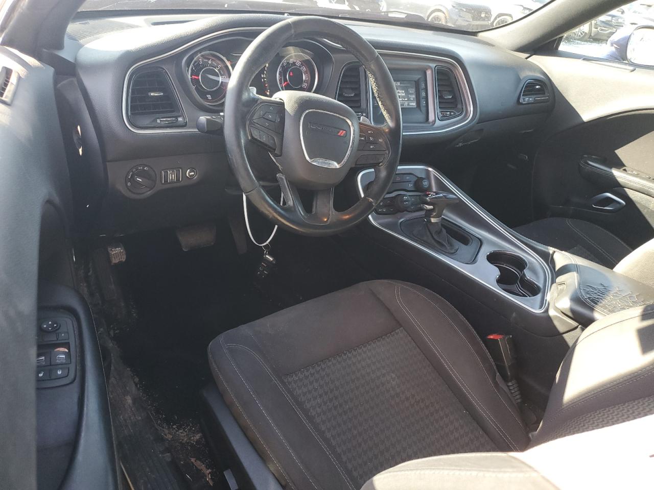 2015 Dodge Challenger - Image 8