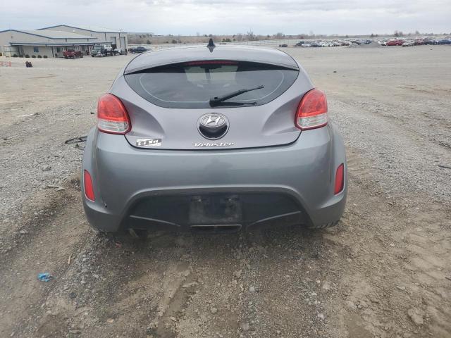  HYUNDAI VELOSTER 2013 Серебристый