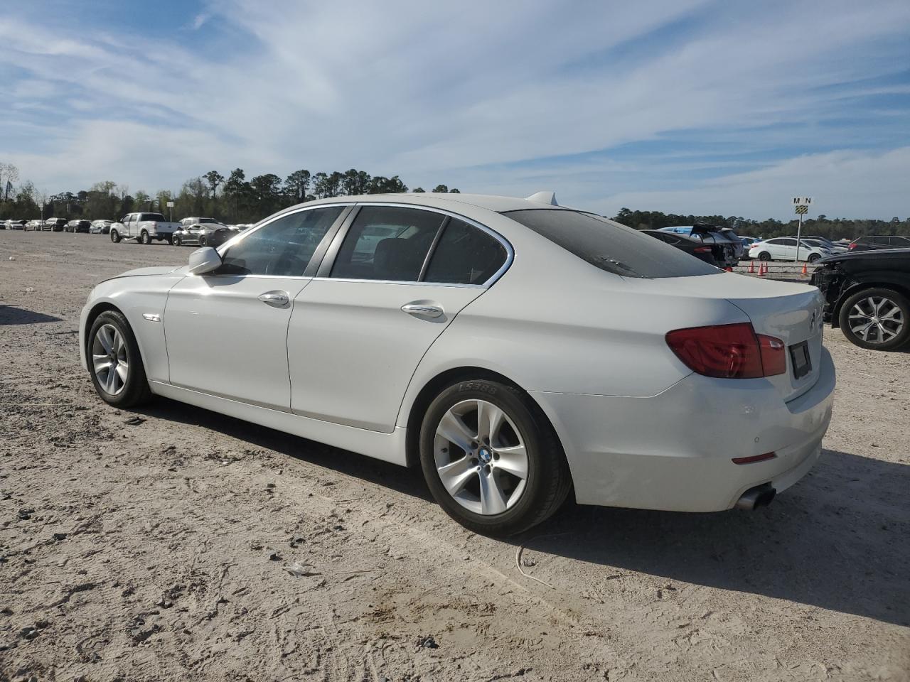 2013 BMW 5er - Image 2