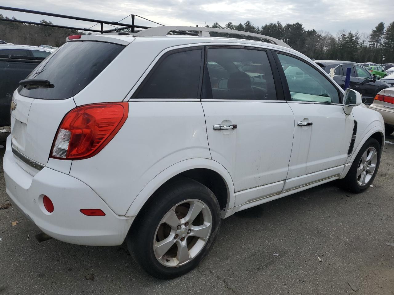 2014 Chevrolet Captiva - Image 3