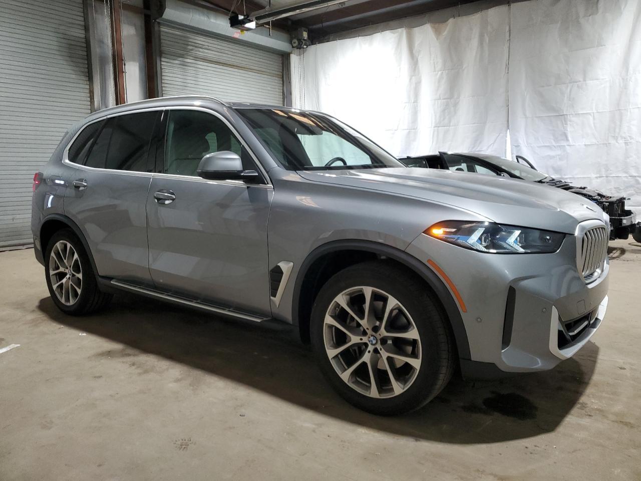 2024 BMW X5 - Image 4