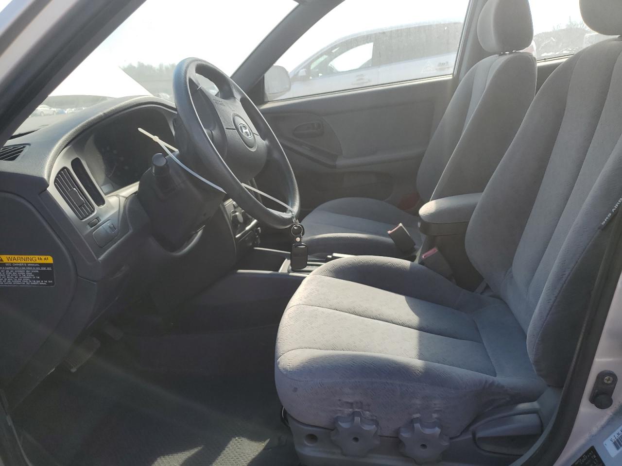 2004 Hyundai Elantra Gls VIN: KMHDN46D04U913100 Lot: 49696475