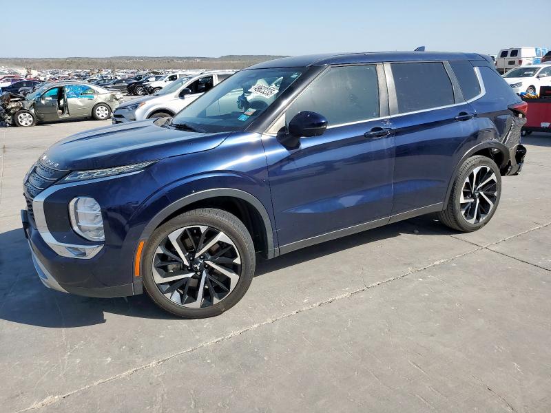 2022 Mitsubishi Outlander Se