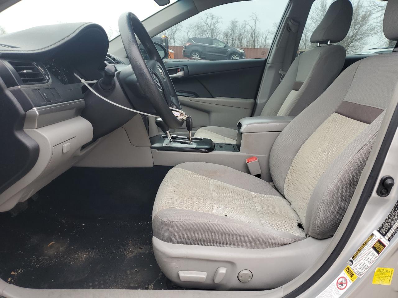 2014 Toyota Camry - Image 7