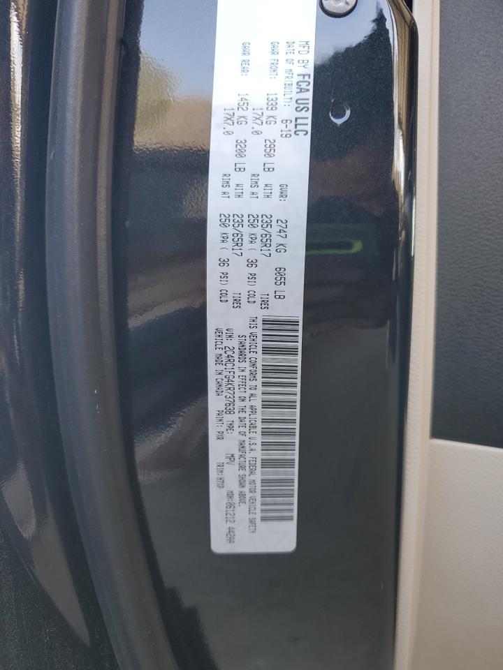 2019 Chrysler Pacifica - Image 12