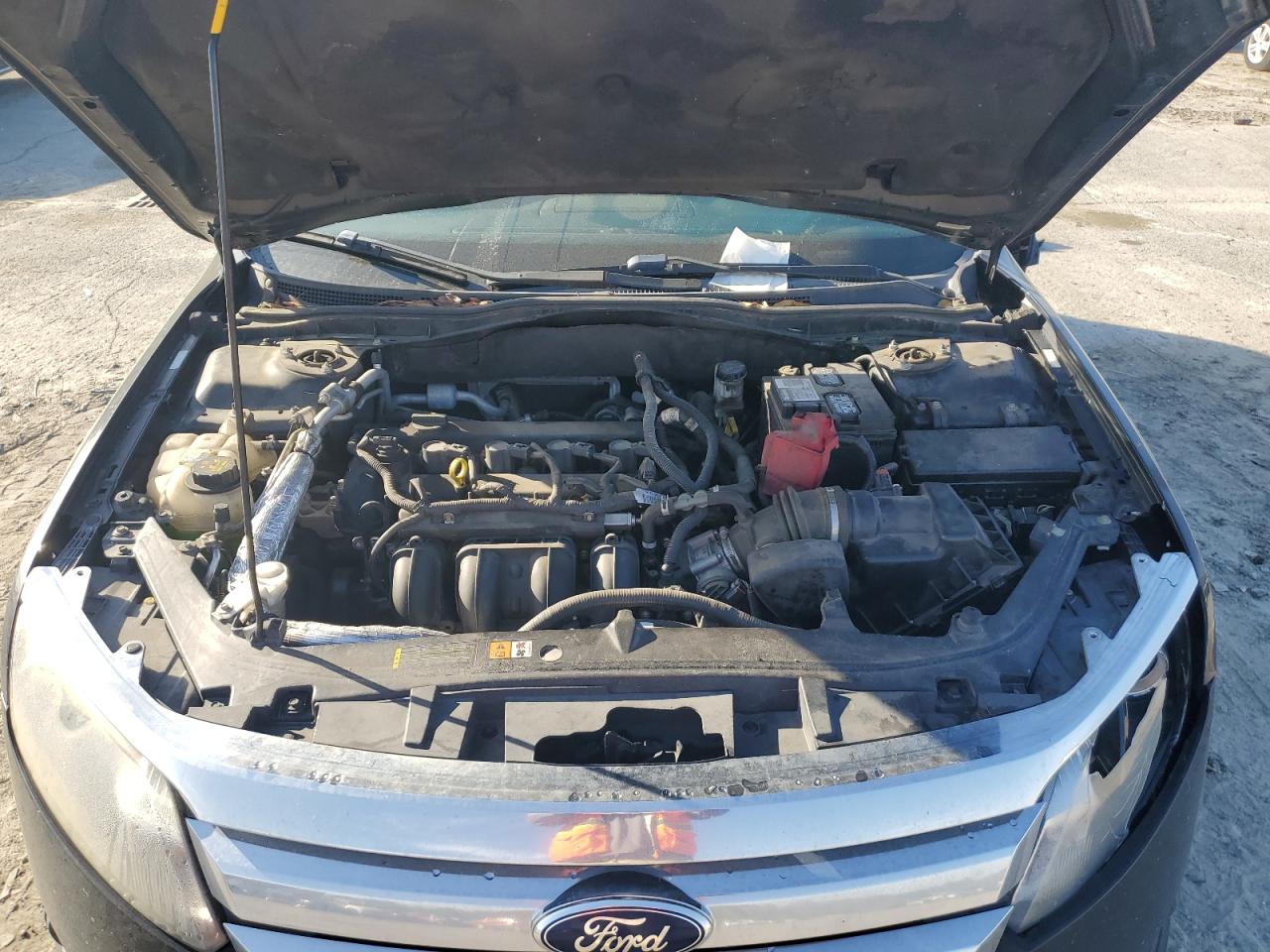 2012 Ford Fusion - Image 12
