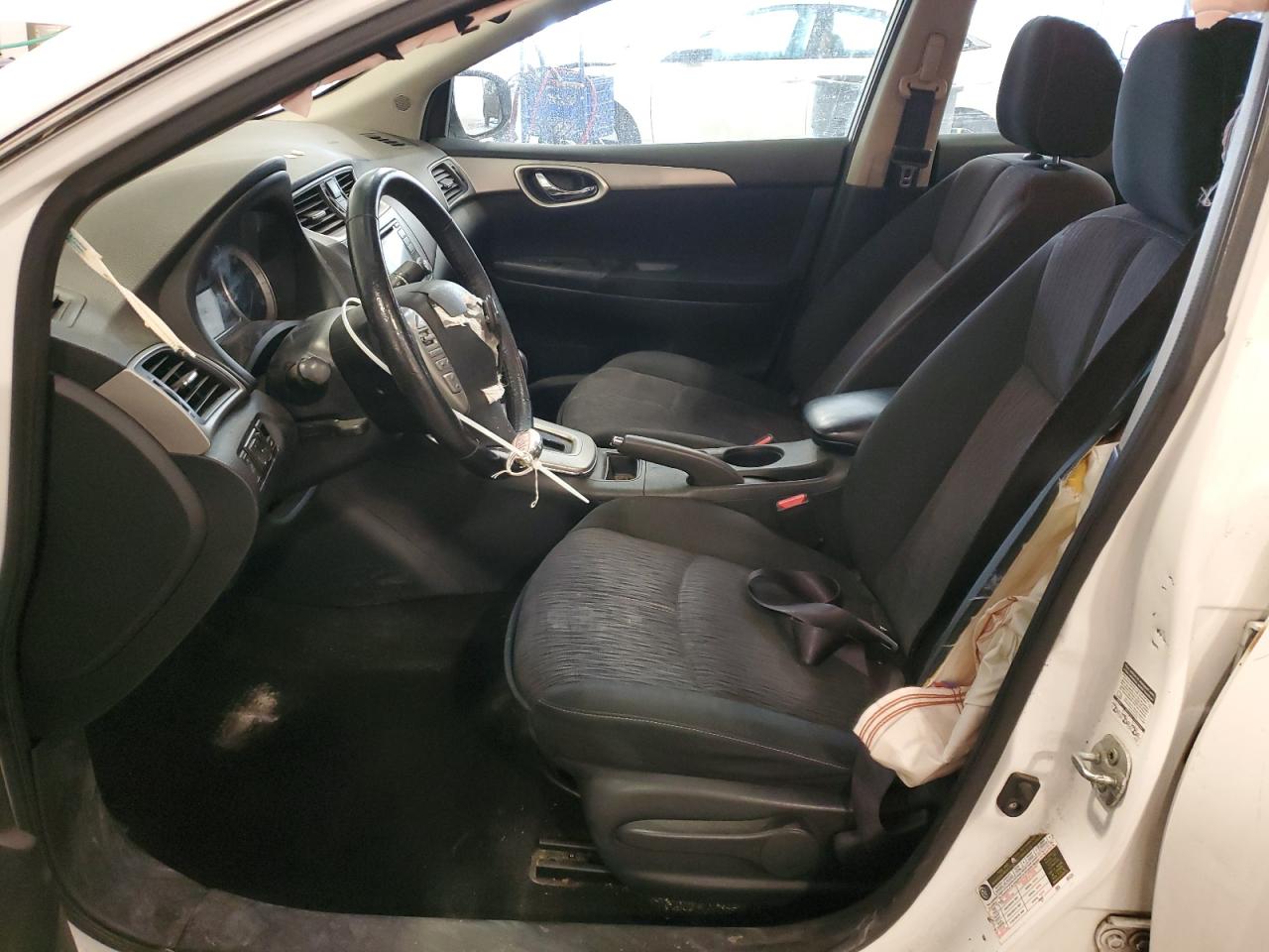 2015 Nissan Sentra - Image 7