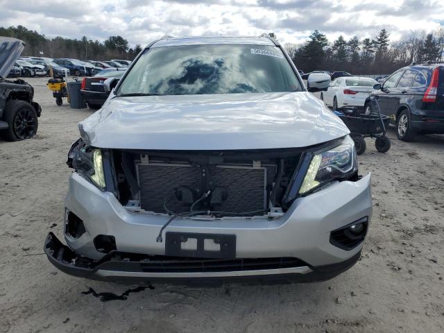  NISSAN PATHFINDER 2018 Серебристый