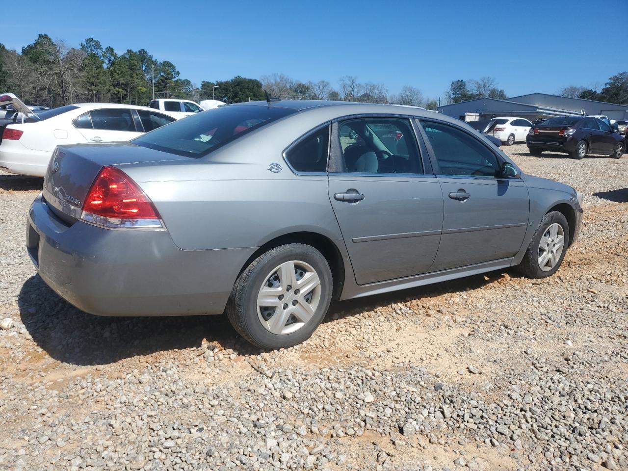 2009 Chevrolet Impala - Image 3