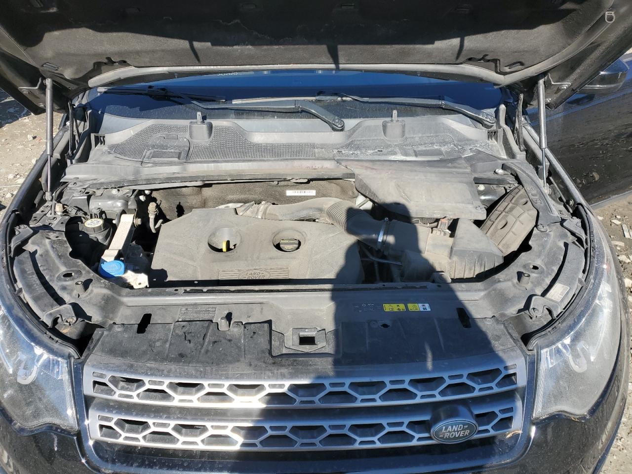 2017 Land Rover Discovery - Image 12