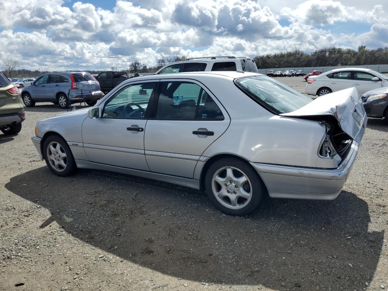 2000 Mercedes-Benz C-klasse - Image 2