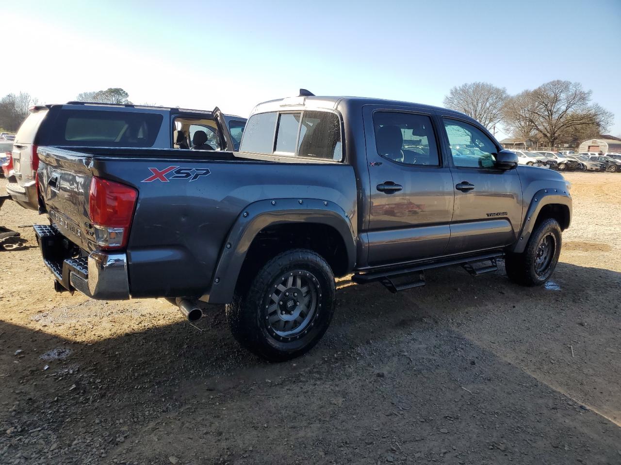 2017 Toyota Tacoma - Image 3