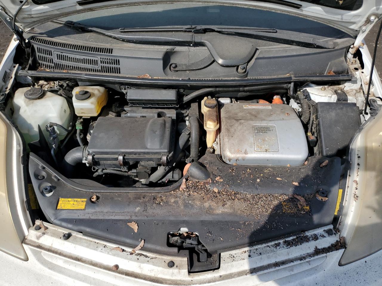 2005 Toyota Prius - Image 11