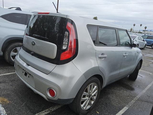  KIA SOUL 2018 Silver