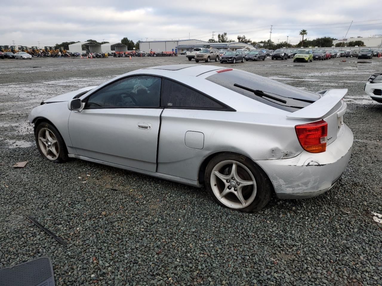 2000 Toyota Celica - Image 2