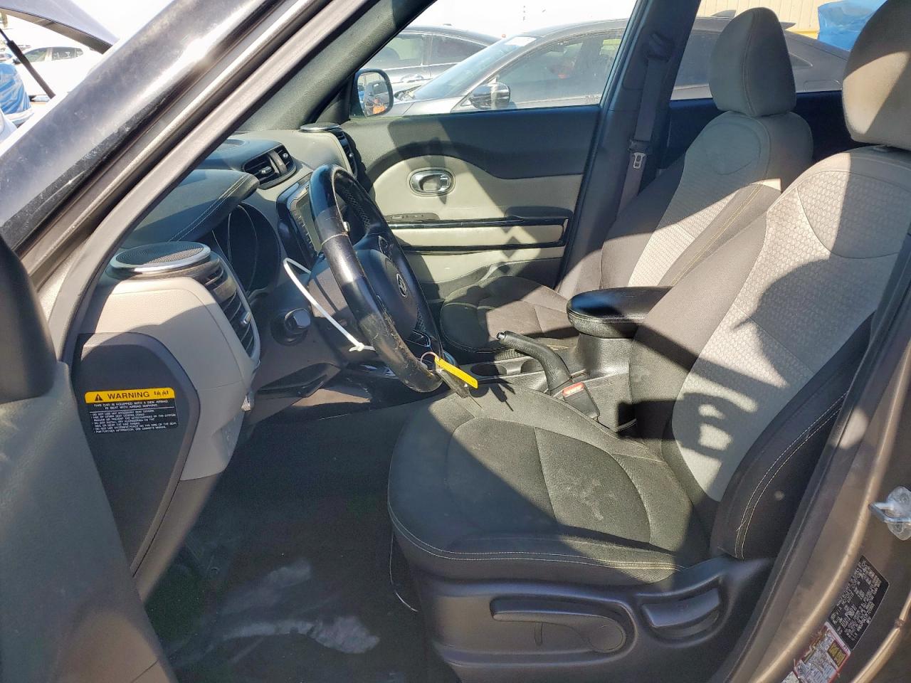 2015 Kia Soul + VIN: KNDJP3A57F7211031 Lot: 49046275