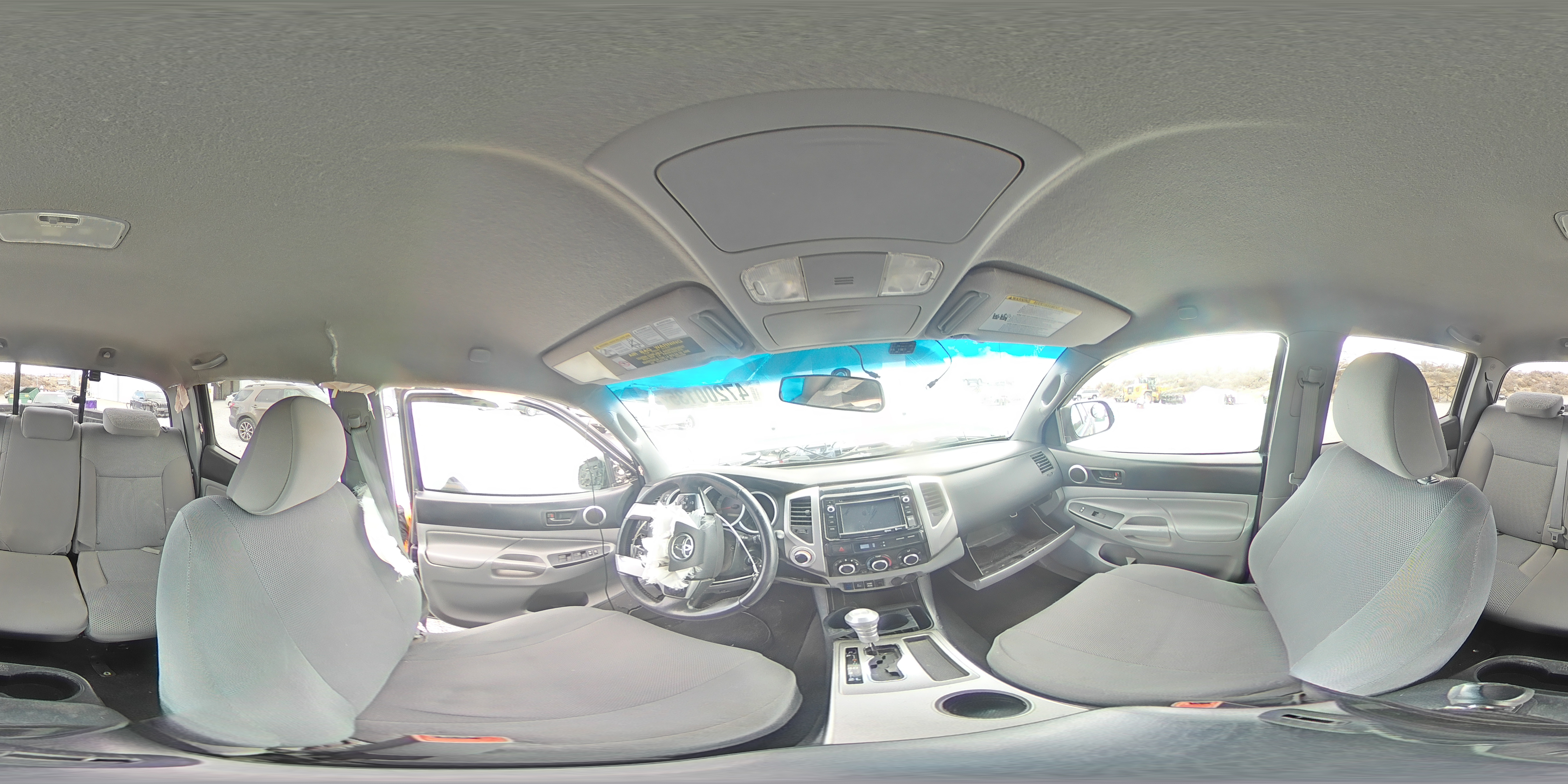 2014 Toyota Tacoma - Image 14