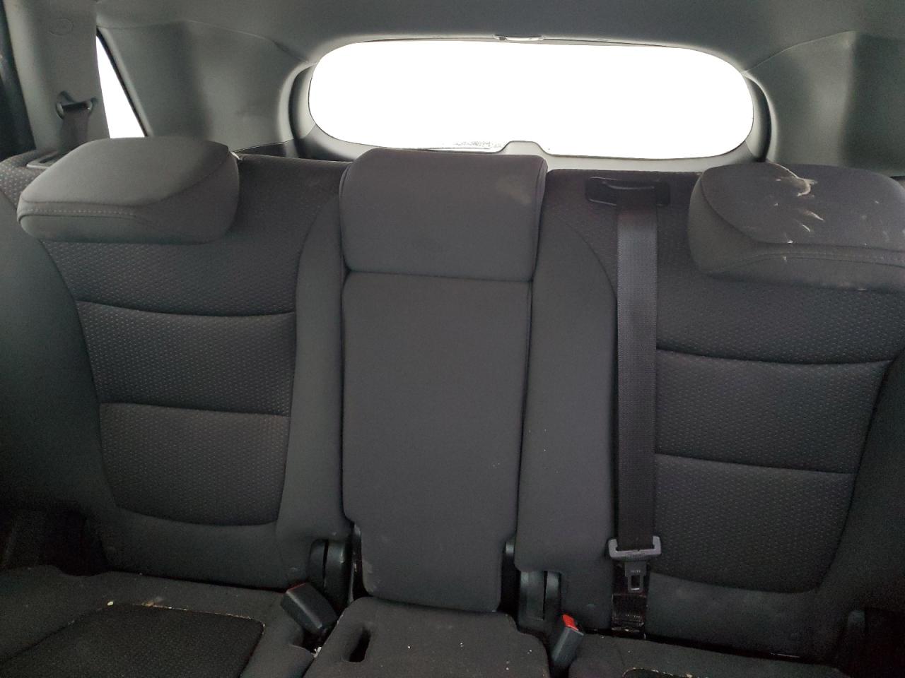2011 Kia Sorento - Image 10