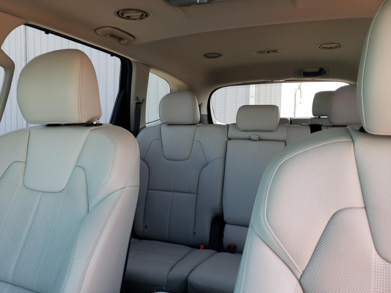 2020 Kia Telluride - Image 10