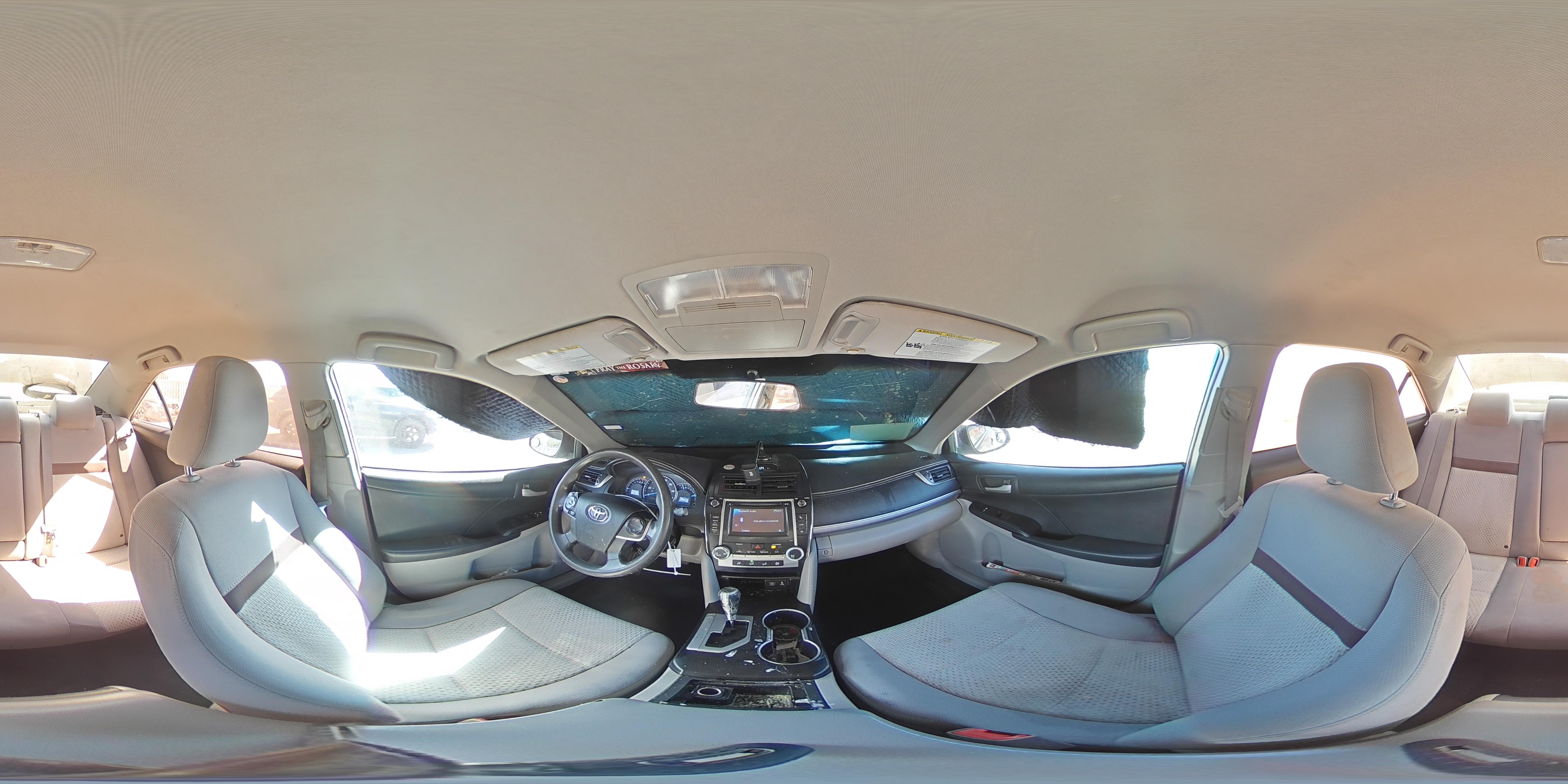 2012 Toyota Camry - Image 12