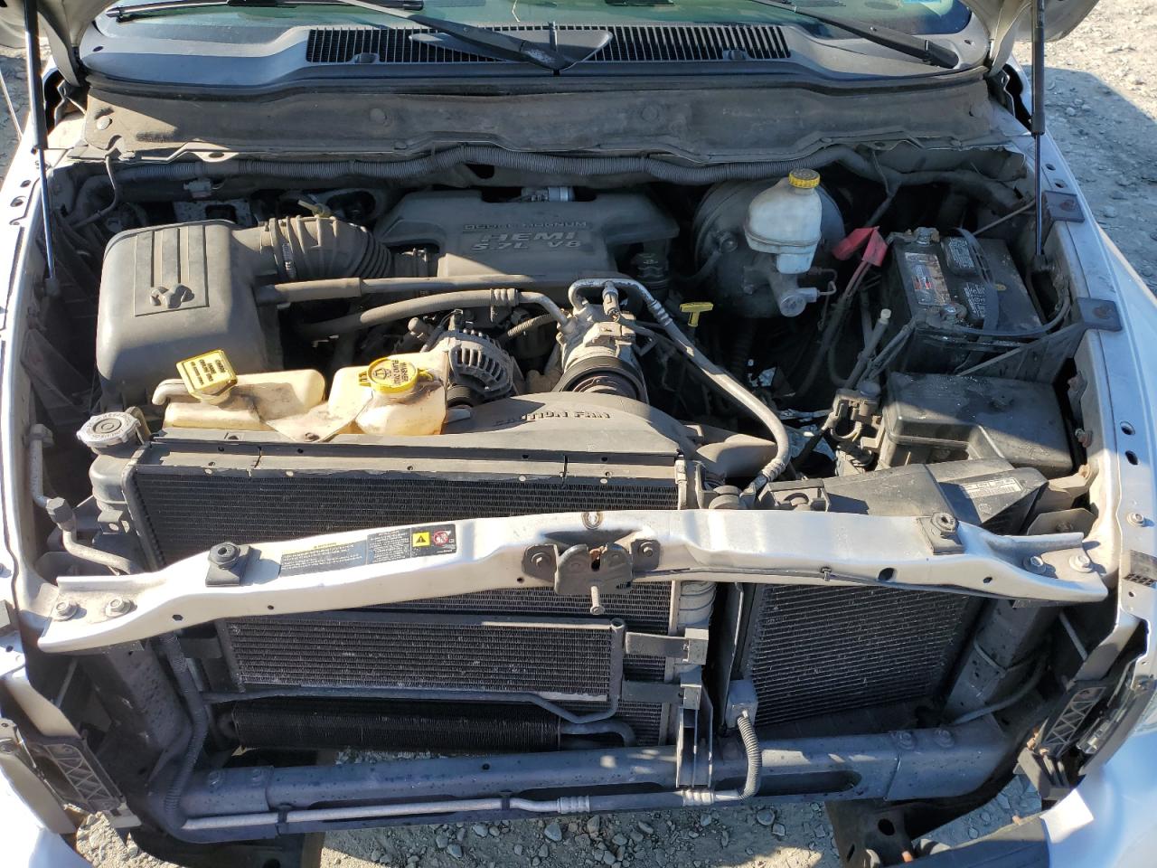 2005 Dodge RAM - Image 11